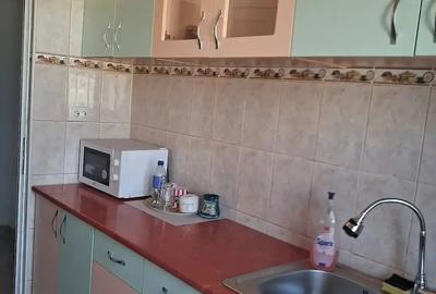Apartament cu 3 camere decomandat în Central - 1