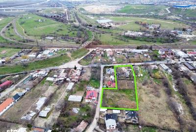 Teren de 3370 mp, în Bărboși