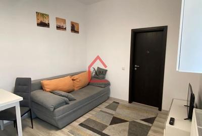 Apartament cu 2 camere semidecomandat, mobilat în Nicolina