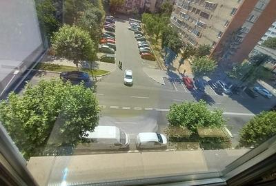 Apartament cu 2 camere decomandat în Ostroveni