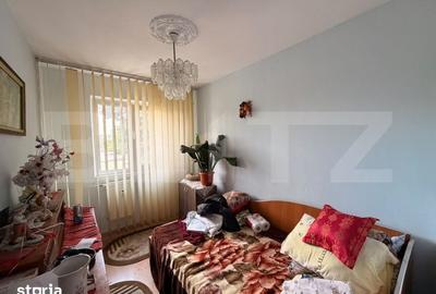 Apartament cu 3 camere semidecomandat în Craiovița Nouă - 4
