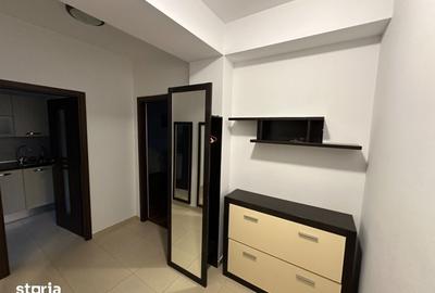 Apartament cu 3 camere în Apărătorii Patriei - 1