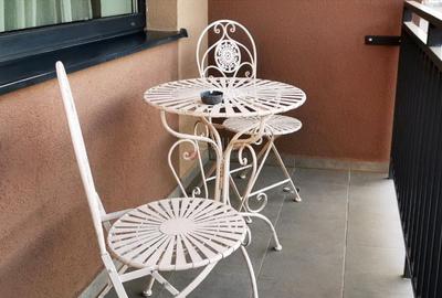 Apartament cu 2 camere, mobilat în Tractorul - 4