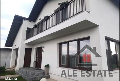 Casă cu 4 camere cu Teren 700 Mp în Mihai Viteazu