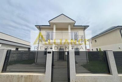Casă individuală cu 4 camere decomandat cu Canalizare în Berceni