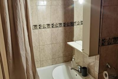 Apartament cu 2 camere decomandat, mobilat în Central