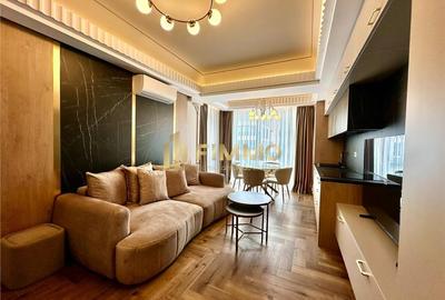 Apartament cu 3 camere semidecomandat în Est