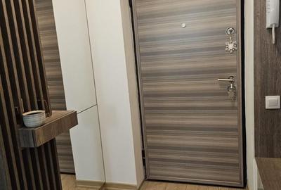 Apartament cu 2 camere semidecomandat în 13 Septembrie