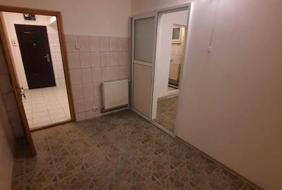 Apartament cu 2 camere decomandat în Zimbru