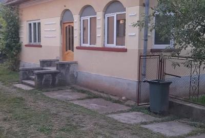 Casă cu 2 camere cu Teren 1567 Mp în Trestia - 2
