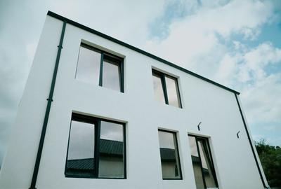 Casă cu 4 camere în Gura Câlnăului