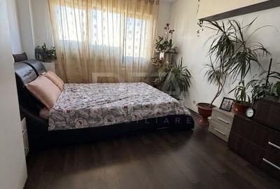 Apartament cu 3 camere decomandat, mobilat în Drumul Taberei