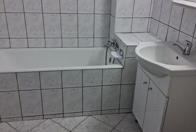 Apartament cu 3 camere decomandat, mobilat în Basarabia - 6