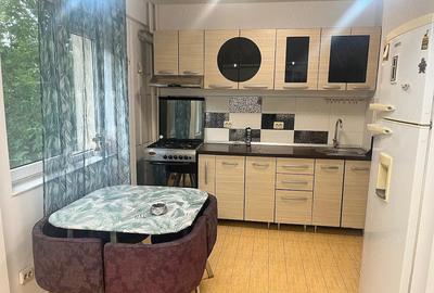 Apartament cu 2 camere semidecomandat în Titan