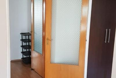 Apartament cu 2 camere decomandat în Decebal