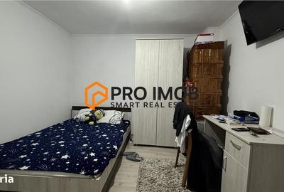 Casă cu 4 camere decomandat în Căpățânești
