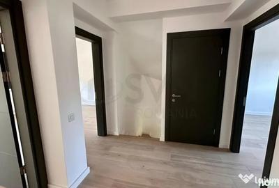 Casă cu 5 camere cu Teren 275 Mp în Central