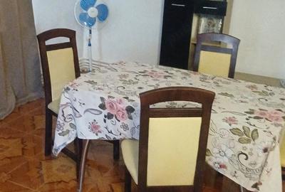 Casă cu 4 camere cu Teren 1450 Mp în Central