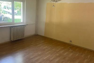 Apartament cu 3 camere decomandat în Prundu - 2