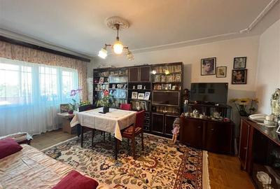 Apartament cu 2 camere decomandat în Central - 3