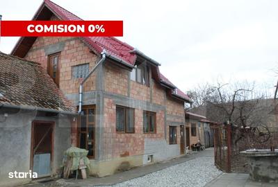 Casă cu 5 camere cu Teren 1337 Mp în Belin - 2