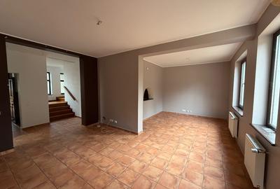 Duplex cu 4 camere cu Canalizare în Ștefăneștii Noi - 9