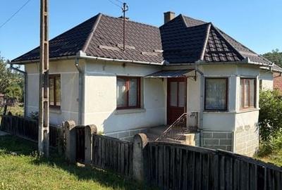 Casă cu 3 camere cu Teren 70 Mp în Bobâlna - 3