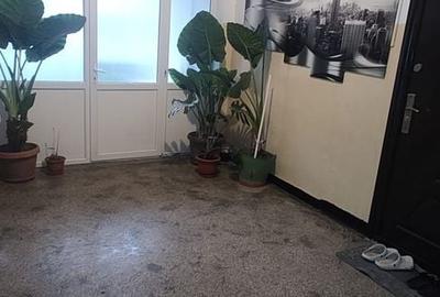 Garsonieră în CET - 9