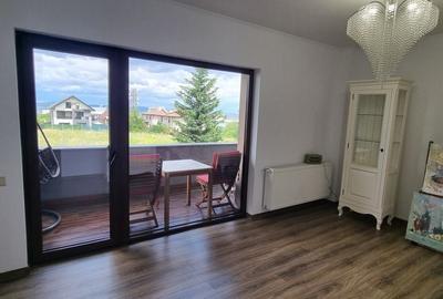 Apartament cu 2 camere decomandat în Zorilor