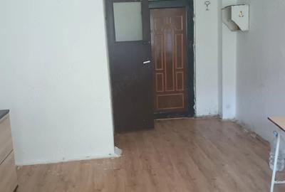 Garsonieră semidecomandată în Milcov