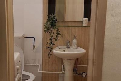Apartament cu 3 camere decomandat în Ștrand