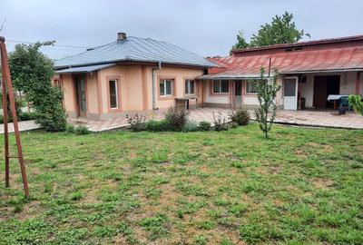 Casă în Central - 4