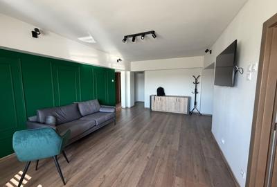 Apartament cu 4 camere semidecomandat în Unirii