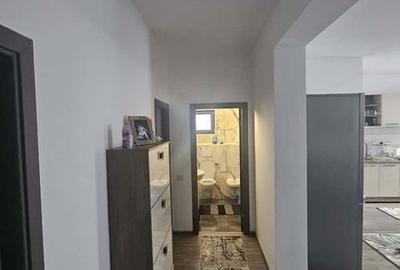 Apartament cu 3 camere în Fărcășești - 8