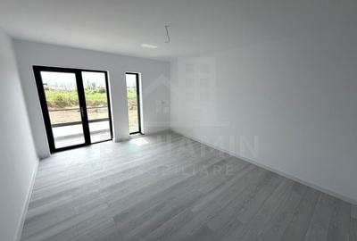 Casă cu 5 camere cu Teren 301 Mp în Cârcea - 3