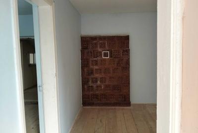 Casă cu 4 camere în Dochia