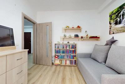 Apartament cu 2 camere decomandat în Central