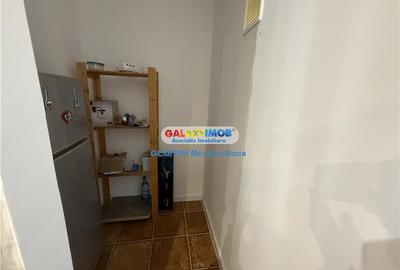 Garsonieră decomandată, mobilată în Vest - 8