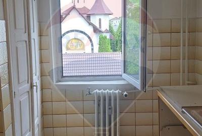Apartament cu 2 camere decomandat în Central - 12