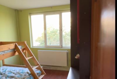 Apartament cu 4 camere decomandat, mobilat în Titan - 8