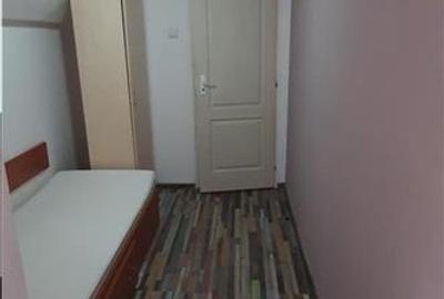 Garsonieră decomandată, mobilată în Gară - 4