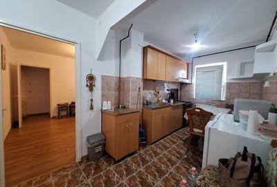 Apartament cu 2 camere semidecomandat, mobilat în Soarelui - 6