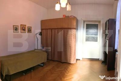 Apartament cu 4 camere semidecomandat în Cetate - 3