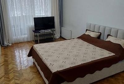 Garsonieră decomandată în Giurgiului