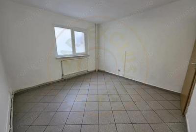 Spațiu comercial, de 50 mp, în Central - 10