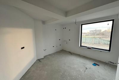 Duplex cu 4 camere cu Canalizare în Palazu Mare - 39