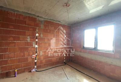 Duplex cu 5 camere cu Canalizare în Becicherecu Mic - 8