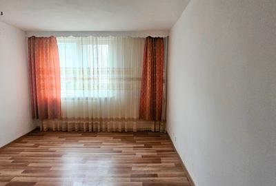 Garsonieră decomandată în Central - 2