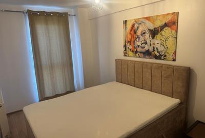 Apartament cu 2 camere decomandat, mobilat în Central