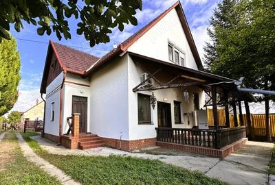 Casă cu 4 camere cu Teren 630 Mp în Central - 7